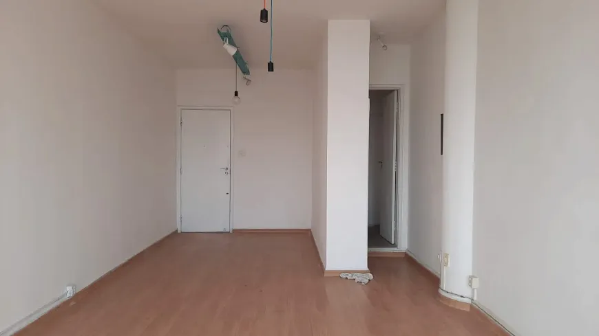 foto-2-de-sala-comercial-a-venda-30m-em-cerqueira-cesar-sao-paulo